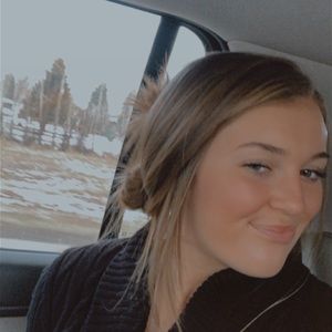 Meet your Posher, Shelby